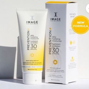NIB PREVENTION+ daily hydrating moisturizer SPF30+